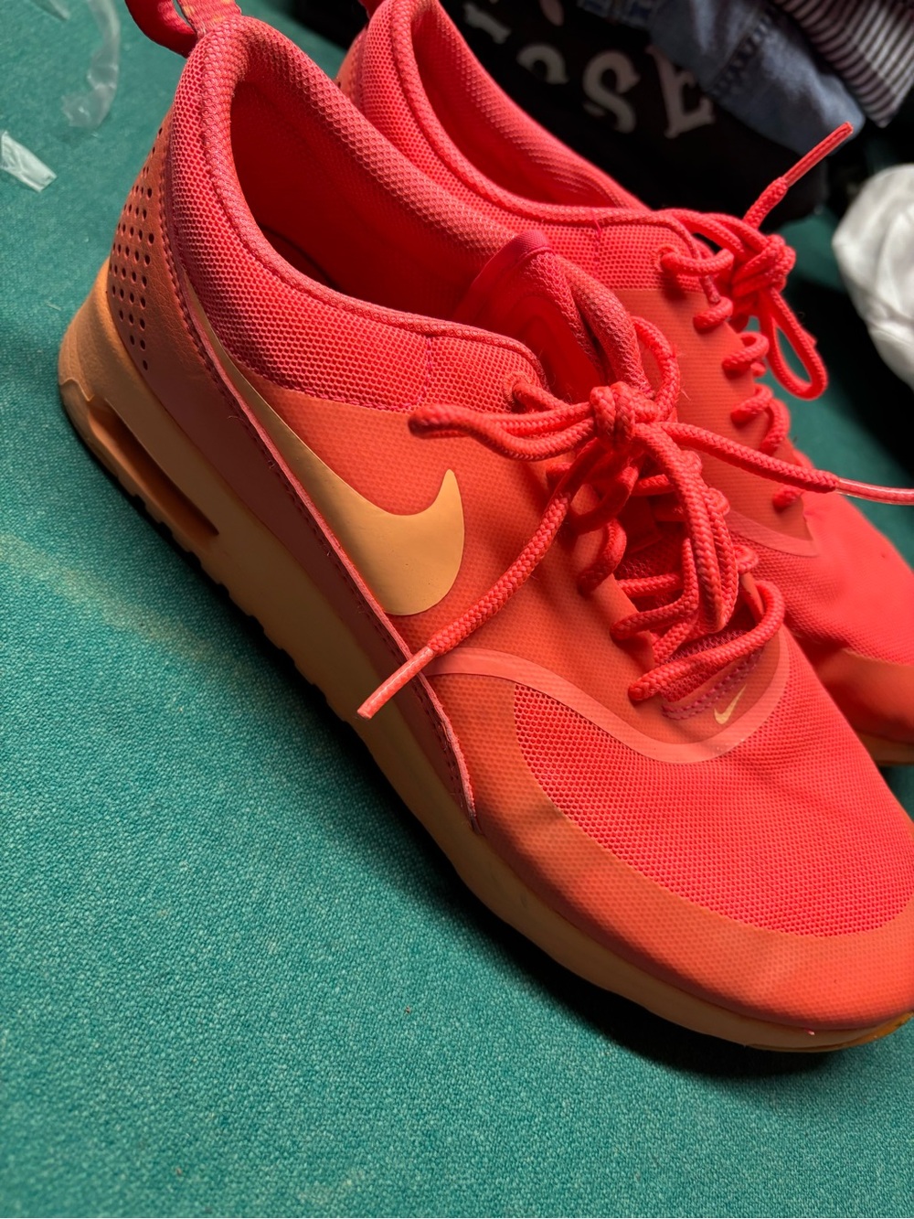 Nike Women’s Coral/Peach Athletic Running Shoes